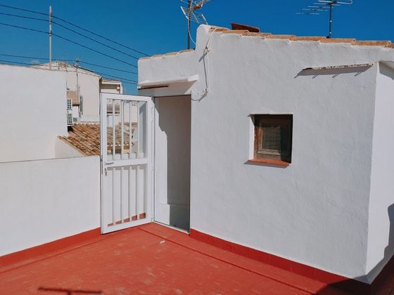 Foto 1 de Casa adosada en venta en Nucia (la) de 5 habitaciones con terraza y balcón