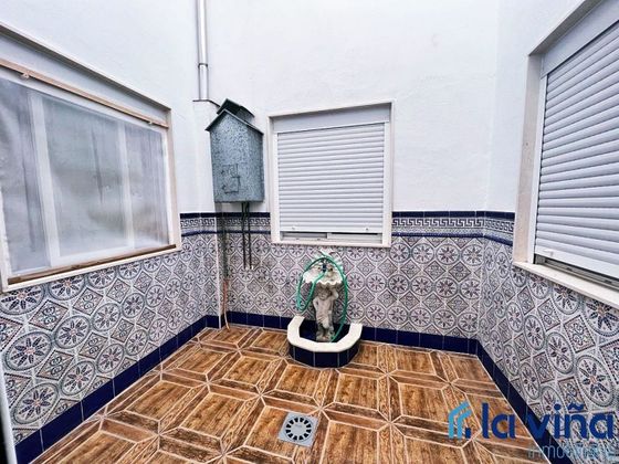 Foto 1 de Xalet en venda a Casariche de 4 habitacions amb terrassa i balcó