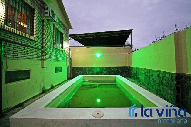 Foto 2 de Chalet en venta en calle Genil de 3 habitaciones con terraza y piscina