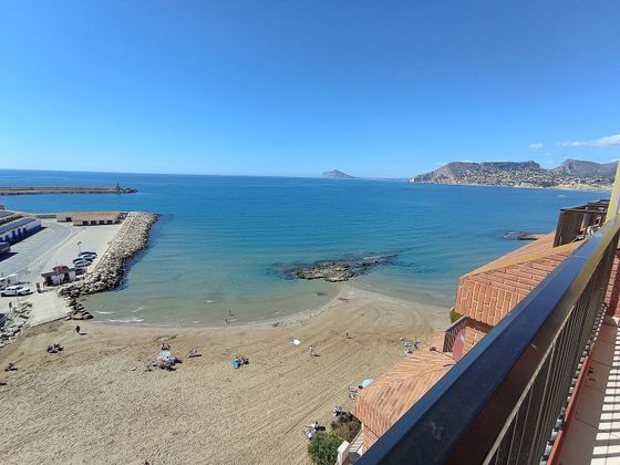 Foto 1 de Piso en alquiler en calle Isla de Formentera de 2 habitaciones con terraza y piscina