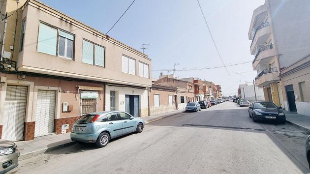 Foto 2 de Casa en venda a Redován de 3 habitacions amb terrassa