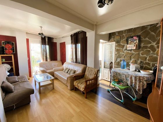 Foto 2 de Pis en venda a Zona Pueblo de 3 habitacions amb terrassa i calefacció