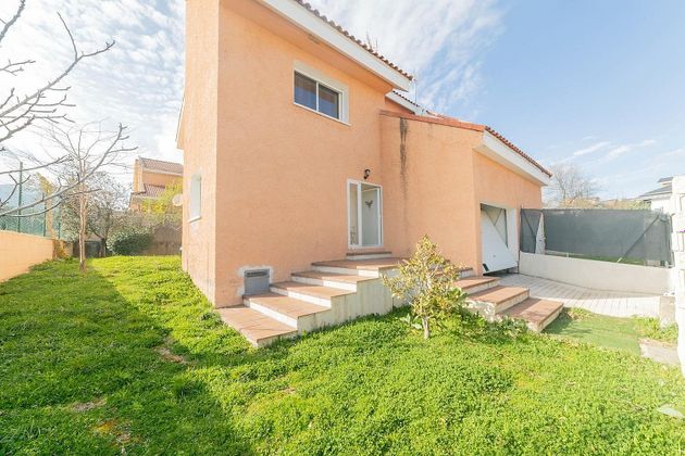 Foto 1 de Casa en venta en Miraflores de la Sierra de 3 habitaciones con terraza y garaje