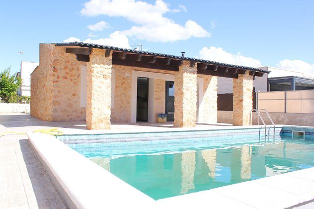 Foto 1 de Chalet en venta en Bunyola de 3 habitaciones con terraza y piscina
