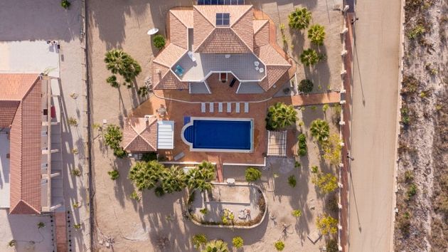 Foto 2 de Casa rural en venda a calle Ruta del Esparto y Cáñamo de 4 habitacions amb terrassa i piscina
