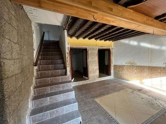 Foto 2 de Casa en venda a Torrejoncillo de 2 habitacions amb balcó