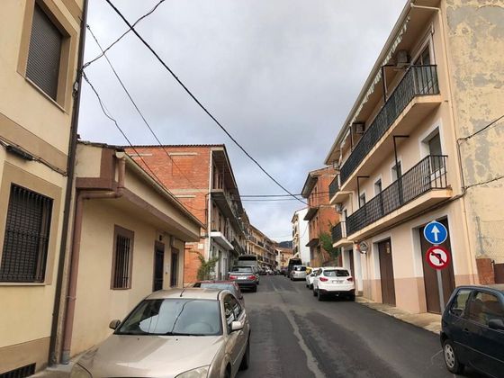 Foto 2 de Pis en venda a Guadalupe (Cáceres) de 3 habitacions amb terrassa i balcó