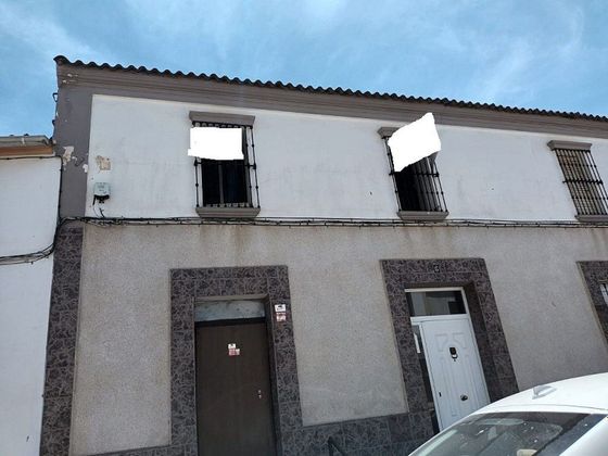 Foto 1 de Casa adossada en venda a Valdetorres de 3 habitacions amb terrassa i balcó