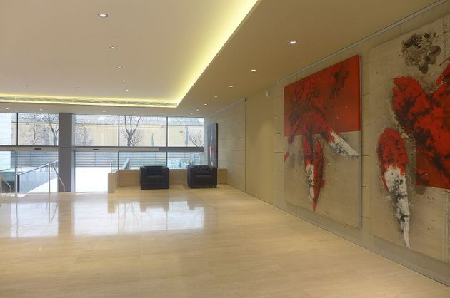 Foto 1 de Alquiler de oficina en Almeda - El Corte Inglés con garaje y ascensor