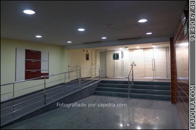 Foto 2 de Local en venda a El Putxet i el Farró amb ascensor