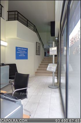 Foto 1 de Oficina en venta en Sant Andreu de Palomar de 102 m²