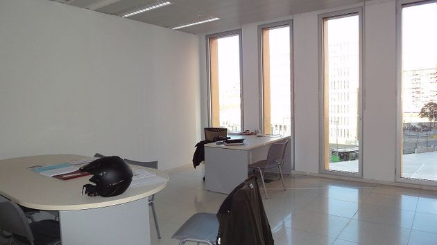 Foto 2 de Oficina en lloguer a Gran Via LH de 321 m²