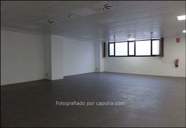 Foto 1 de Alquiler de oficina en El Gall con aire acondicionado y ascensor