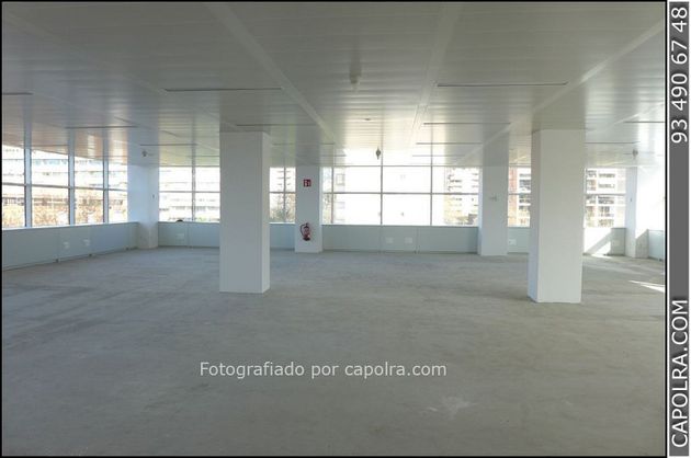 Foto 2 de Oficina en alquiler en Pedralbes con ascensor