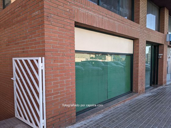 Foto 1 de Local en lloguer a Sant Joan Despí de 209 m²