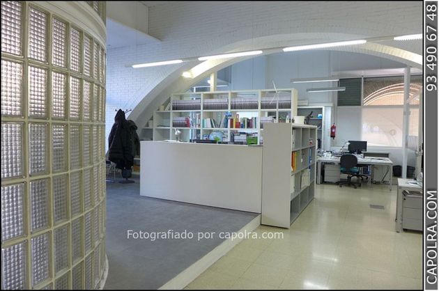 Foto 2 de Oficina en alquiler en La Vila Olímpica del Poblenou de 240 m²