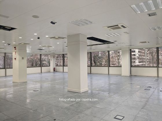 Foto 2 de Alquiler de oficina en Les Corts con garaje y ascensor