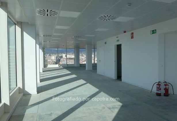 Foto 2 de Oficina en lloguer a Hostafrancs amb terrassa i ascensor