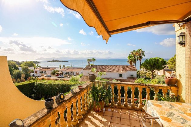 Foto 1 de Chalet en venta en Port d'Alcúdia - Platja d'Alcúdia de 5 habitaciones con terraza y piscina