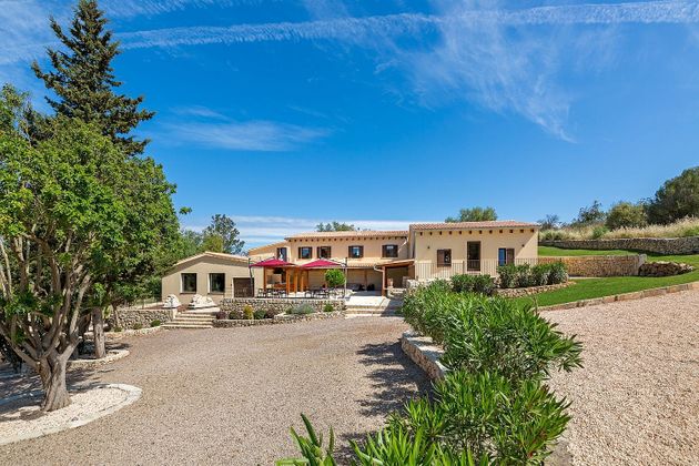 Foto 1 de Casa rural en venda a Sineu de 7 habitacions amb terrassa i piscina
