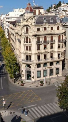Foto 1 de Piso en alquiler en Centro - Sagrario de 2 habitaciones con muebles y balcón