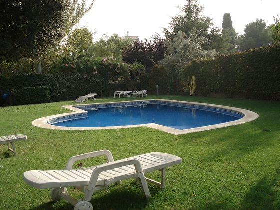 Foto 1 de Dúplex en venda a Sant Just Desvern de 3 habitacions amb terrassa i piscina