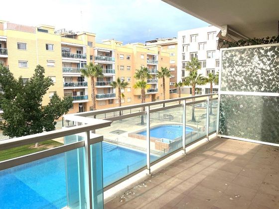 Foto 1 de Pis en venda a avenida De Josep Pla de 4 habitacions amb terrassa i piscina