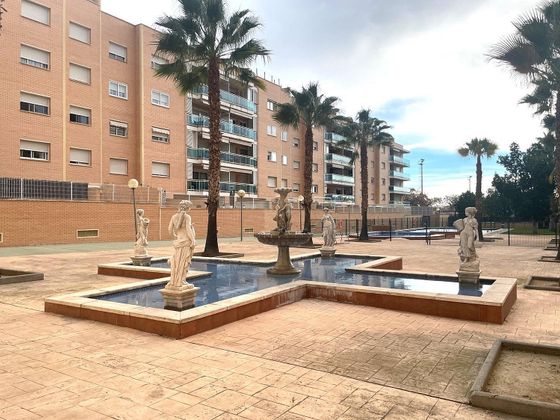 Foto 1 de Pis en venda a avenida De Josep Pla de 3 habitacions amb terrassa i piscina