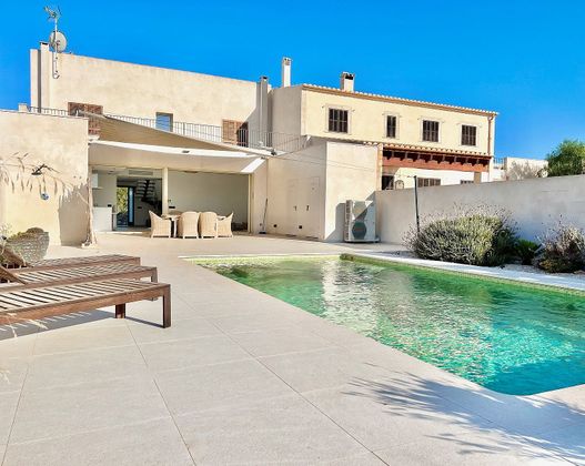 Foto 1 de Casa adossada en venda a calle De Sant Domingo de 3 habitacions amb terrassa i piscina