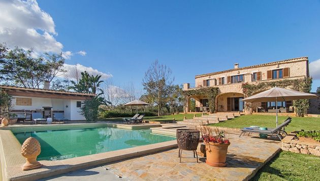 Foto 1 de Casa rural en venda a calle De Ses Palmeras de 4 habitacions amb terrassa i piscina