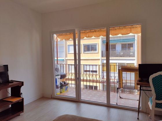 Foto 2 de Pis en venda a Benalúa de 5 habitacions amb terrassa i balcó