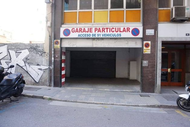 Foto 2 de Venta de garaje en calle Gilabert de Sentelles de 9 m²