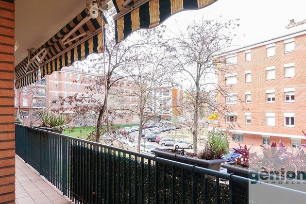 Foto 1 de Àtic en venda a Montilivi - Palau de 3 habitacions amb terrassa i aire acondicionat