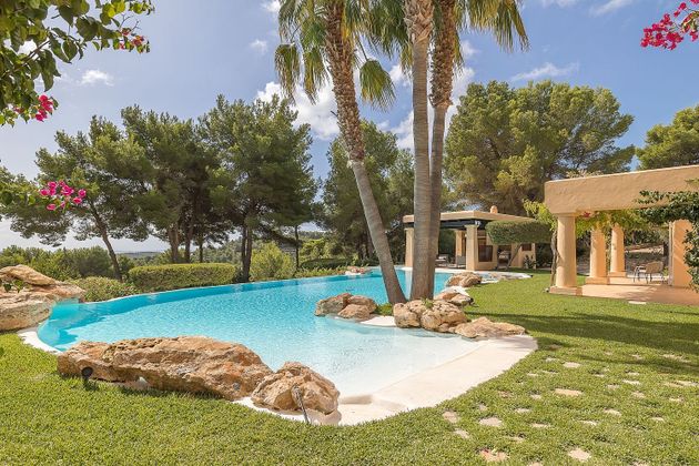 Foto 2 de Xalet en venda a Sant Josep de 5 habitacions amb terrassa i piscina