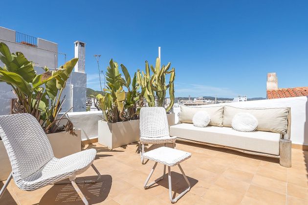 Foto 1 de Dúplex en venda a Dalt de la Vila - La Marina de 2 habitacions amb terrassa i balcó