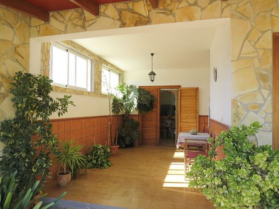 Foto 2 de Xalet en venda a Sant Antoni de Portmany de 4 habitacions amb terrassa i piscina