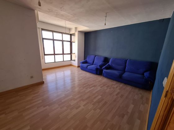 Foto 2 de Venta de piso en Cantalejo de 4 habitaciones con terraza y calefacción