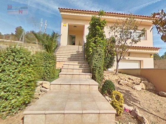 Foto 1 de Xalet en venda a Bisbal del Penedès, la de 4 habitacions amb terrassa i garatge