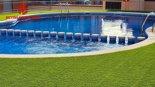 Foto 1 de Pis en venda a paseo De Les Escoles de 2 habitacions amb terrassa i piscina
