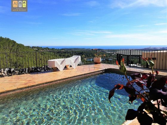 Foto 2 de Venta de chalet en Callosa d´En Sarrià de 2 habitaciones con piscina y garaje