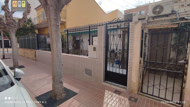 Foto 2 de Casa en venda a Pueblo Poniente de 3 habitacions amb terrassa i jardí