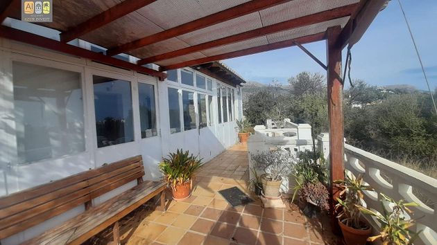 Foto 1 de Casa rural en venda a Zona l'Olla de 5 habitacions amb terrassa i jardí