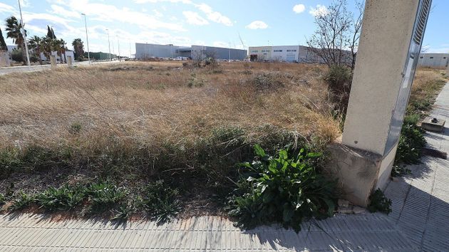 Foto 2 de Venta de terreno en Catadau de 560 m²