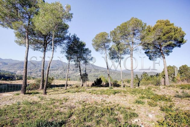 Foto 2 de Venta de terreno en Corbera de Llobregat de 1020 m²