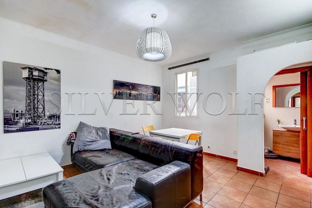 Foto 2 de Pis en venda a La Barceloneta de 2 habitacions amb terrassa i balcó