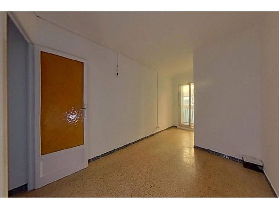 Foto 2 de Pis en venda a Les Roquetes de 3 habitacions i 54 m²