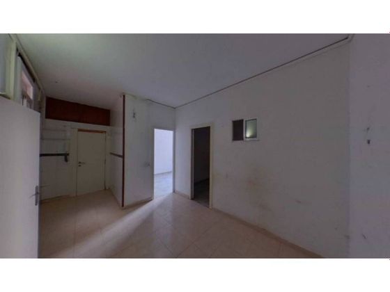 Foto 2 de Venta de piso en El Raval de 2 habitaciones y 44 m²