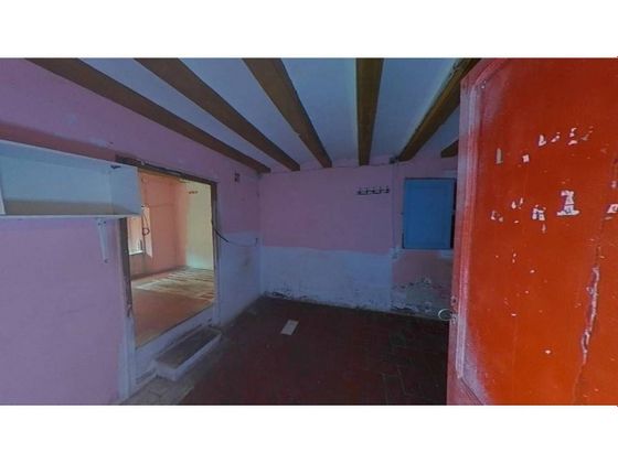 Foto 2 de Venta de piso en El Raval de 2 habitaciones y 46 m²