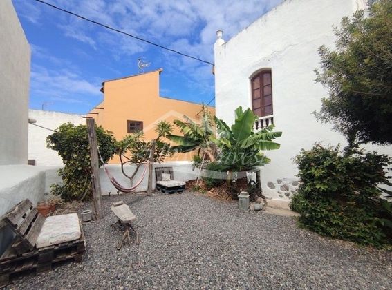 Foto 2 de Casa en venda a Buenavista del Norte de 8 habitacions amb terrassa i garatge