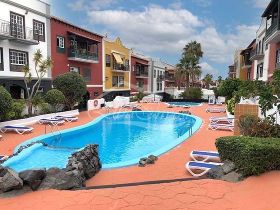 Foto 2 de Casa en venda a Adeje ciudad de 4 habitacions amb terrassa i piscina